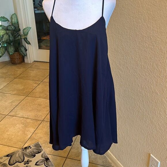 Tigerlilly Women’s 8 Low Back Slip Dress Navy Blue Simple Minimalist Flowy New - Picture 1 of 15